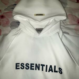 ESSENTIALS FULL WHITE SET NEW AND COMFY